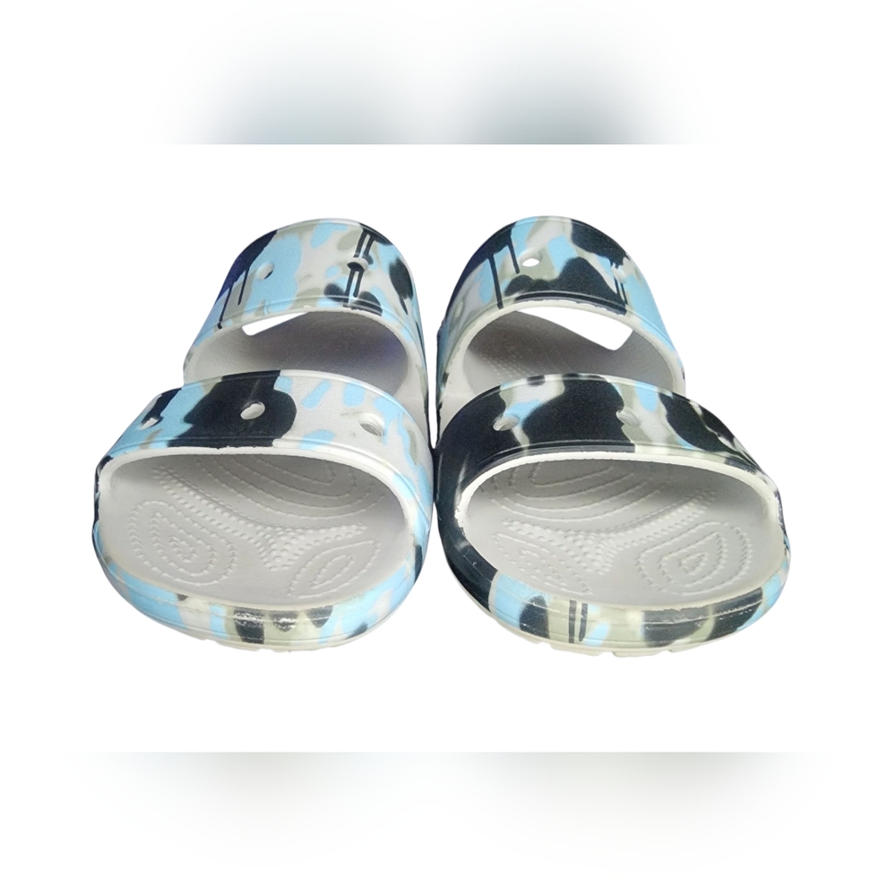 Crocs Classic Spray Camo Sandals, Womens 7 - Picture 3 of 8